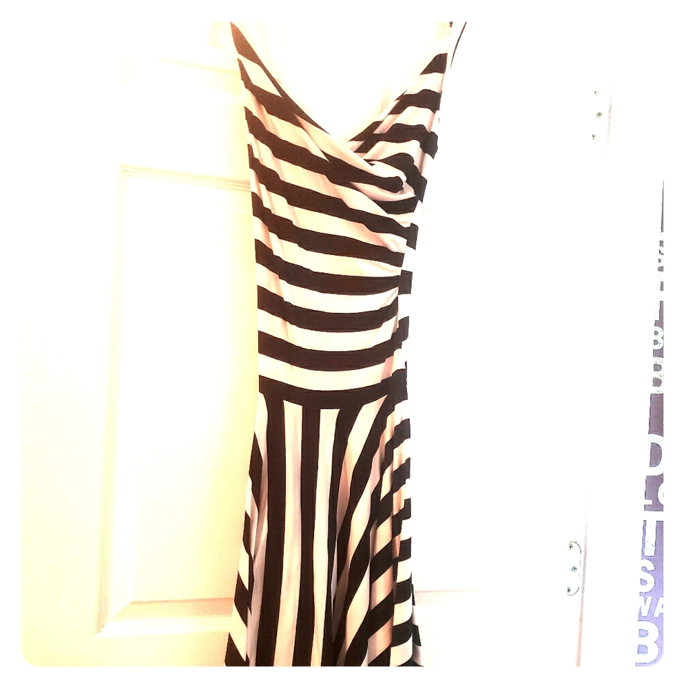 Sleeveless cotton dress